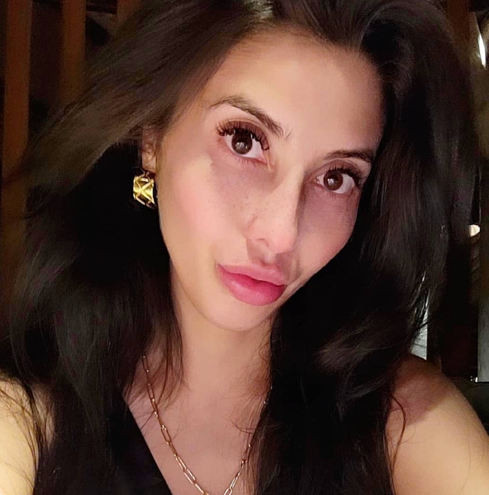 Meet your Posher, Paula